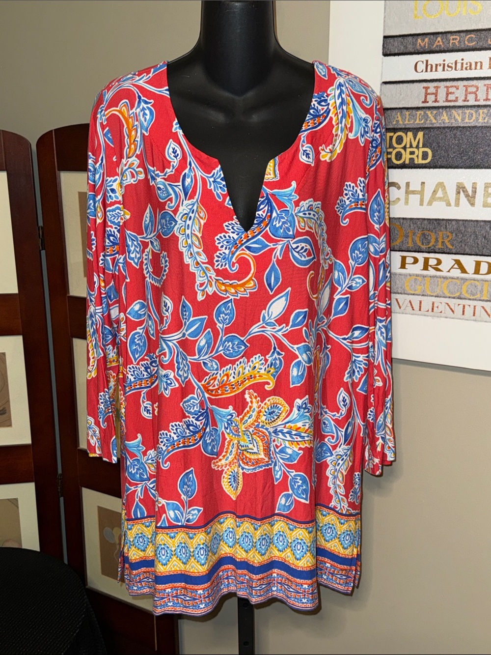 Pappagallo Red Floral Paisley V-Neck Blouse